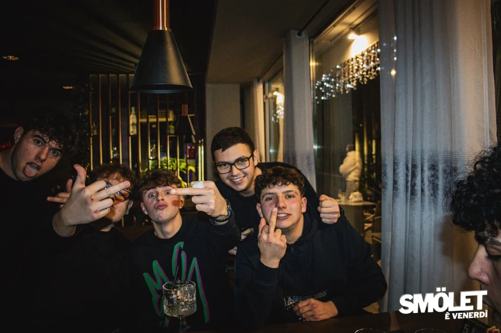 SMOLET - è venerdì - 2.1.2612