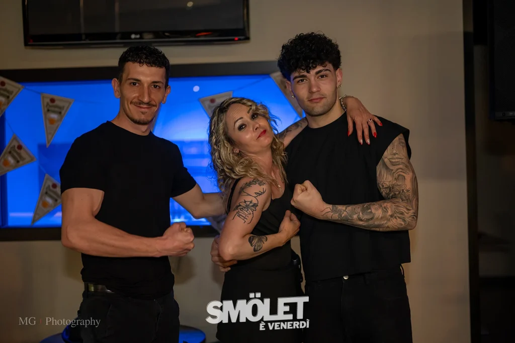 SMOLET - è venerdì - 17.04.26 -10
