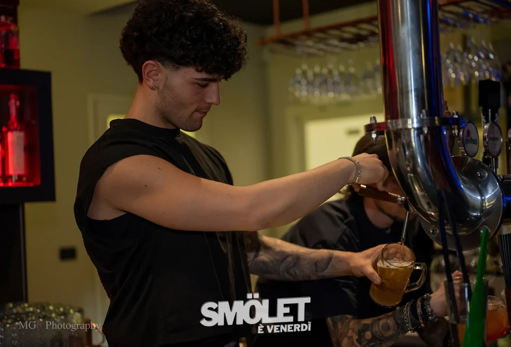 SMOLET - è venerdì - 17.04.26 -30
