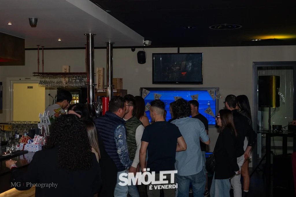 SMOLET - è venerdì - 24.04.26 -22